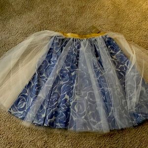 NWT size 12 Anthropologie layered skirt.